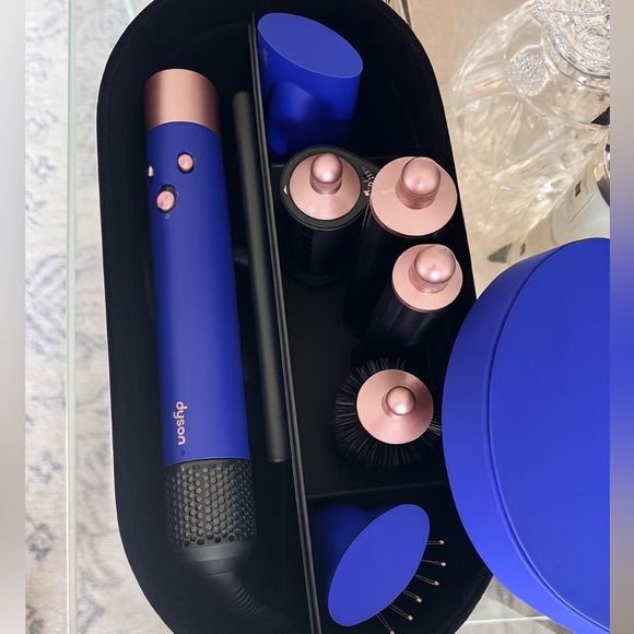 Dyson Airwrap ネイビー/ローズゴールド Dyson Airwrap Complete Vinca Blue & Rose Gold